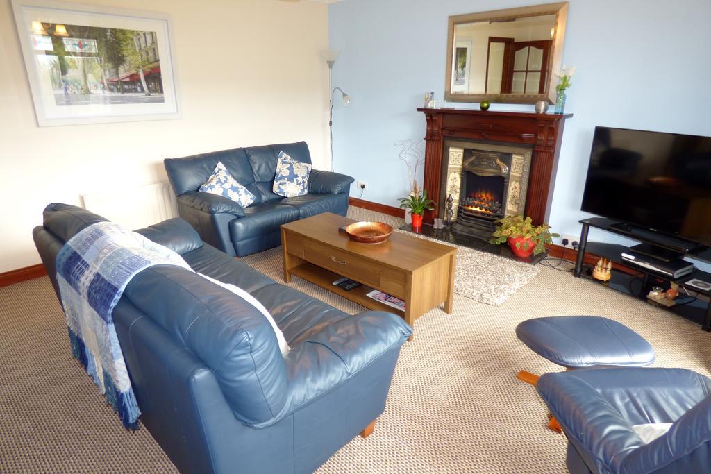 Ken-Mar House Bed And Breakfast Ballymoney Esterno foto