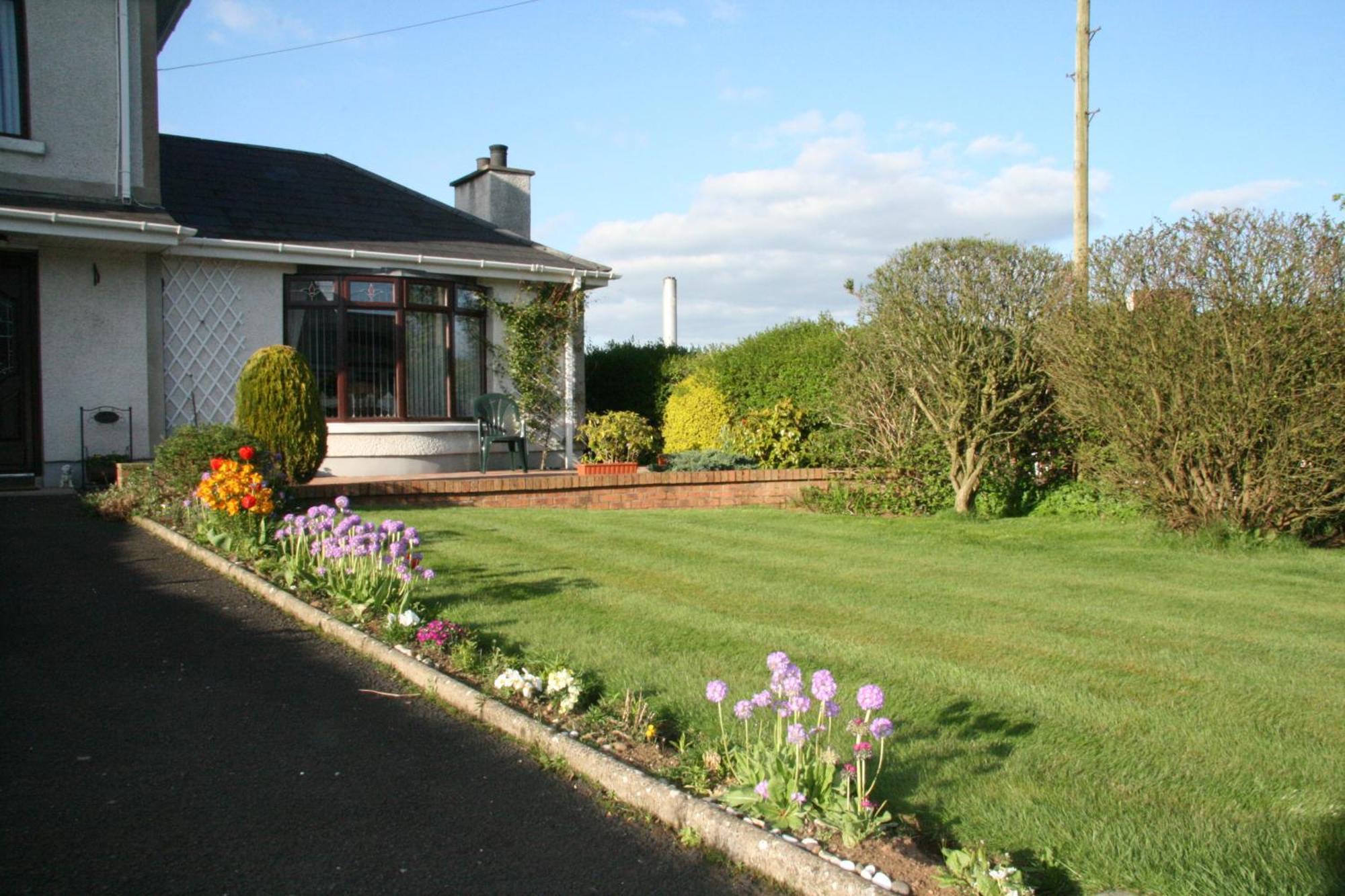 Ken-Mar House Bed And Breakfast Ballymoney Esterno foto